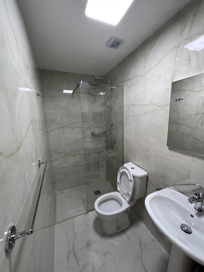 Hq Apartment In Center Тирана Екстериор снимка
